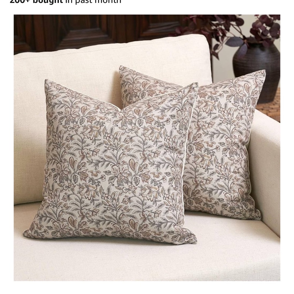 Brand new pillow cases in package